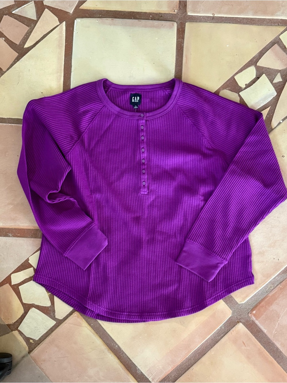 GAP Women’s Magenta Waffle Knit Henley Long Sleeve Top